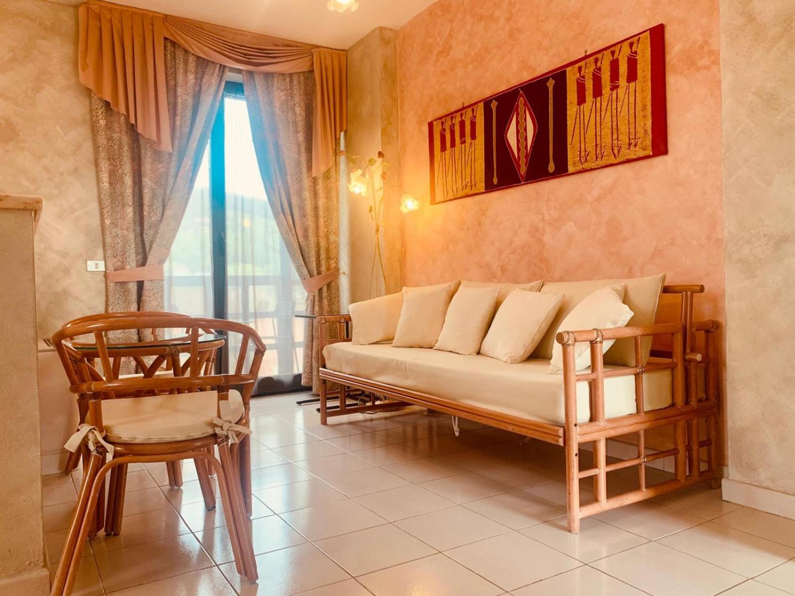River Park Hotel 3*