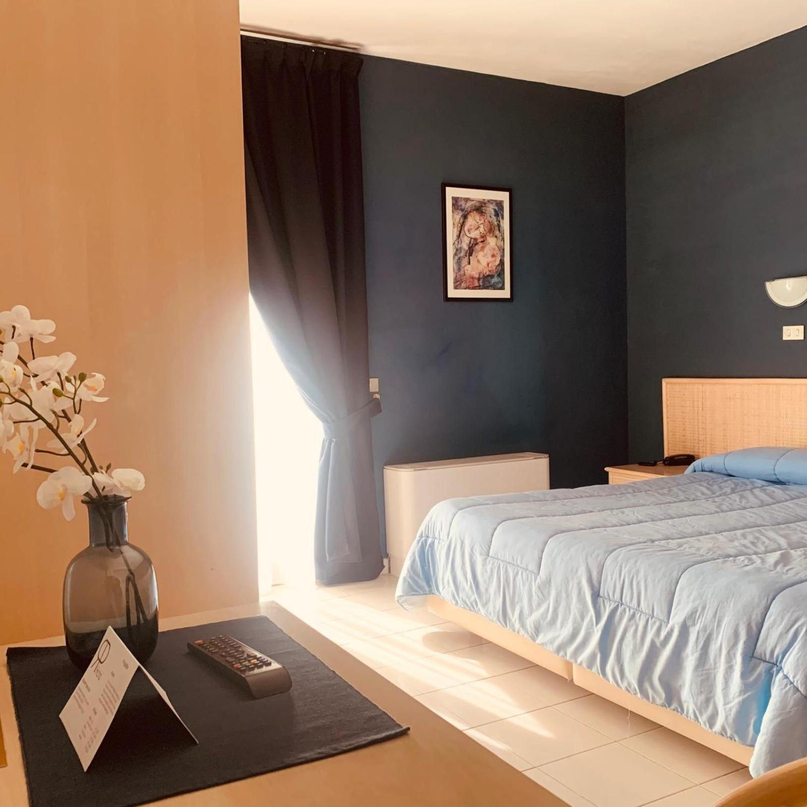 River Park Hotel 3*